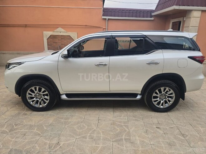Toyota Fortuner 2021, 41,000 km - 2.8 l - Bakı