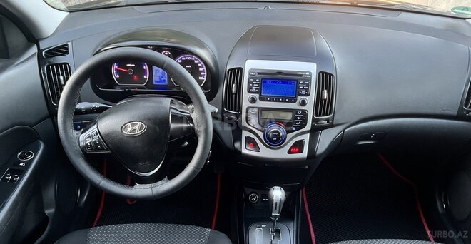 Hyundai i30 2011, 230,182 km - 1.6 л - Bakı
