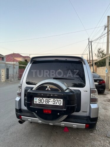 Mitsubishi Pajero 2007, 290,000 km - 3.5 l - Bakı