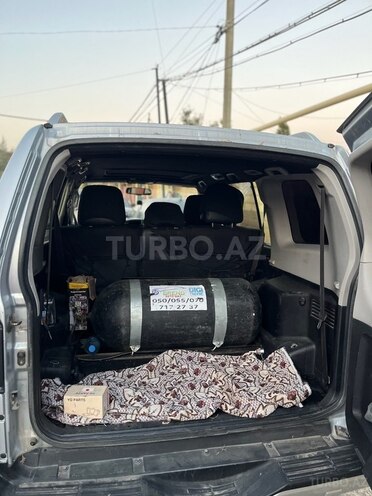 Mitsubishi Pajero 2007, 290,000 km - 3.5 l - Bakı