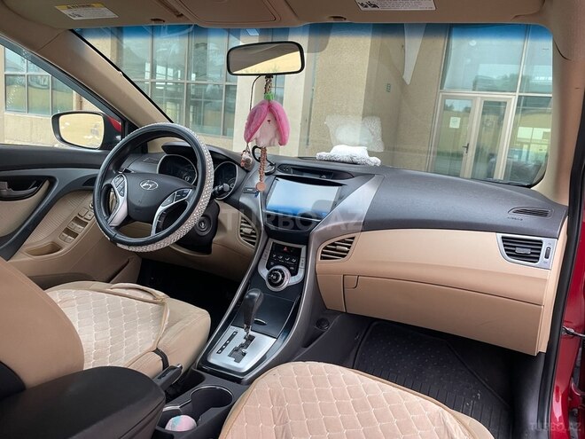 Hyundai Elantra 2011, 181,212 km - 1.8 л - Salyan