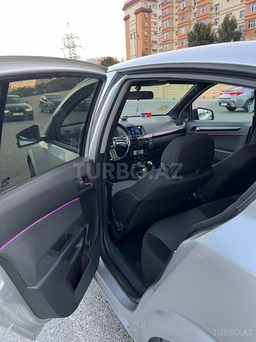 Opel Astra 2005, 256,980 km - 1.4 l - Bakı