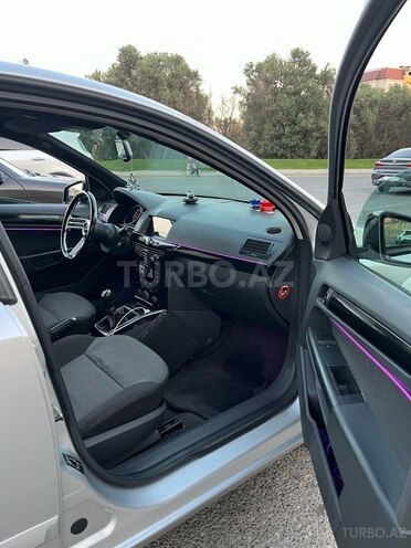 Opel Astra 2005, 256,980 km - 1.4 l - Bakı