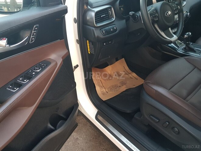 Kia Sorento 2015, 173,000 km - 2.0 l - Bakı