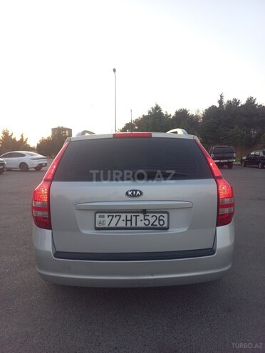 Kia  2008, 295,506 km - 1.6 l - Bakı