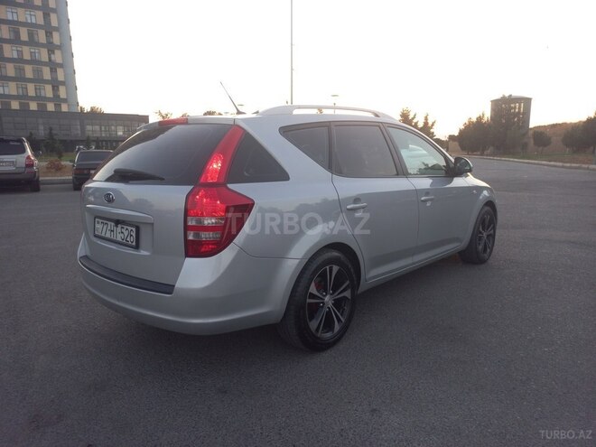 Kia  2008, 295,506 km - 1.6 l - Bakı