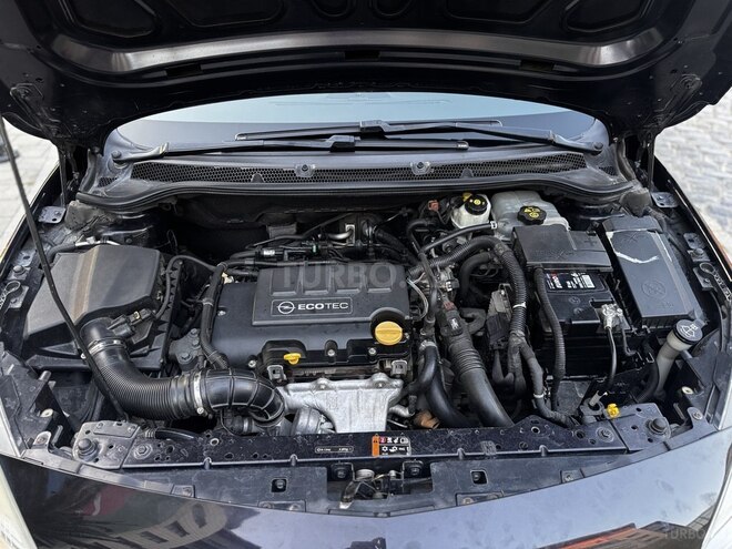 Opel Astra 2011, 220,000 km - 1.4 l - Bakı