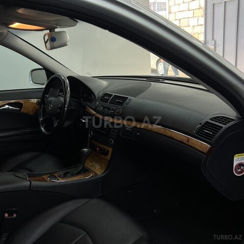 Mercedes E 220 2007, 317,000 km - 2.2 l - Sumqayıt