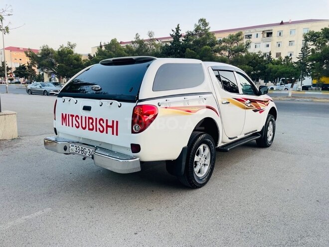 Mitsubishi L200 2008, 250,000 km - 2.5 l - Xırdalan