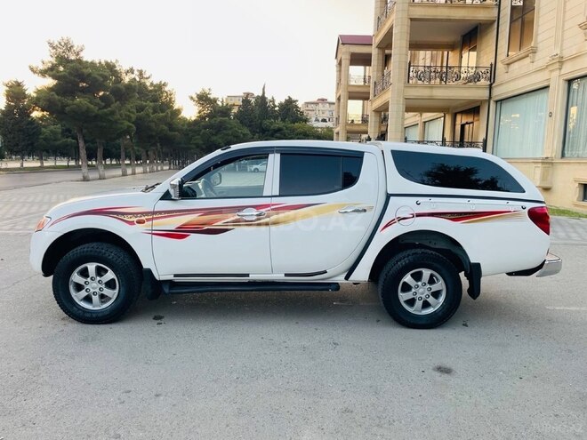 Mitsubishi L200 2008, 250,000 km - 2.5 l - Xırdalan