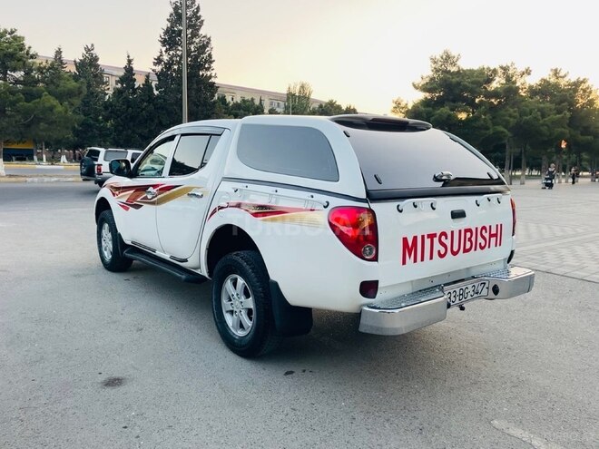 Mitsubishi L200 2008, 250,000 km - 2.5 l - Xırdalan
