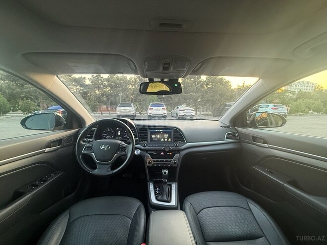 Hyundai Elantra 2016, 68,700 km - 2.0 л - Bakı