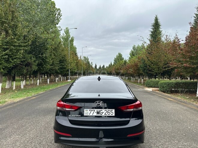 Hyundai Elantra 2016, 170,590 km - 2.0 l - Lənkəran