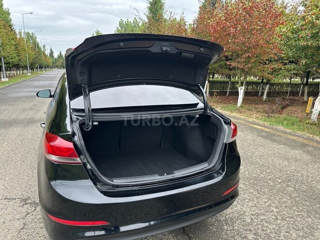 Hyundai Elantra 2016, 170,590 km - 2.0 l - Lənkəran