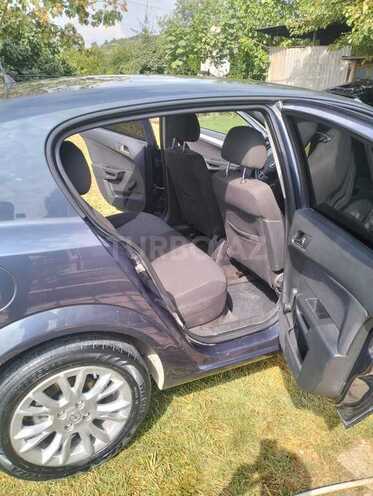 Opel Astra 2009, 334,919 km - 1.4 l - Şamaxı