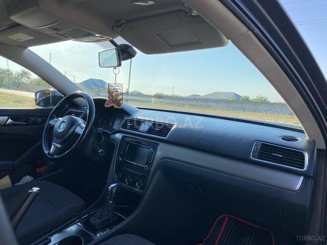 Volkswagen Passat 2014, 189,372 km - 1.8 л - Babək