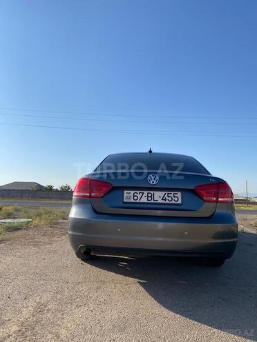 Volkswagen Passat 2014, 189,372 km - 1.8 л - Babək