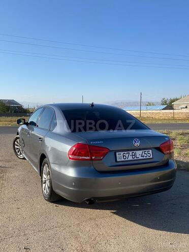Volkswagen Passat 2014, 189,372 km - 1.8 л - Babək