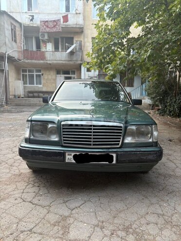 Mercedes E 200 1994, 100,000 km - 2.0 л - Bakı