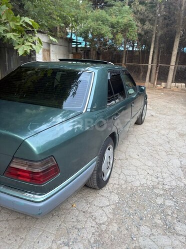 Mercedes E 200 1994, 100,000 km - 2.0 л - Bakı