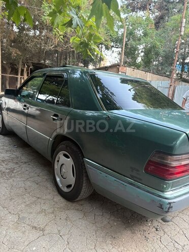 Mercedes E 200 1994, 100,000 km - 2.0 л - Bakı