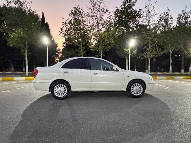 Nissan Sunny 2008, 225,000 km - 1.6 л - Bakı