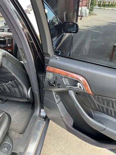 Mercedes S 320 2000, 326,000 km - 3.2 l - Masallı