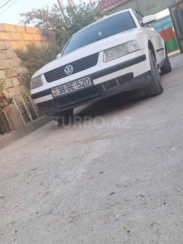 Volkswagen Passat 1998, 300,005 km - 1.8 л - Bakı