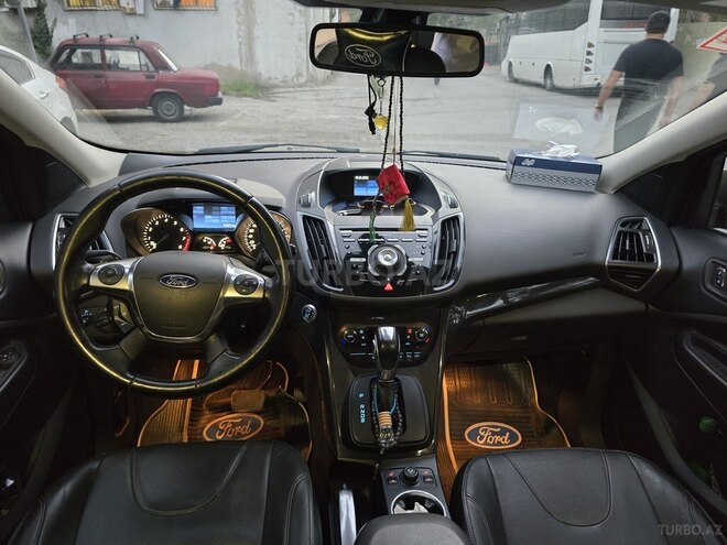 Ford Kuga 2013, 143,300 km - 1.6 l - Bakı