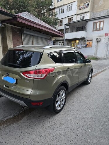 Ford Kuga 2013, 143,300 km - 1.6 l - Bakı