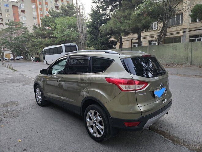 Ford Kuga 2013, 143,300 km - 1.6 l - Bakı