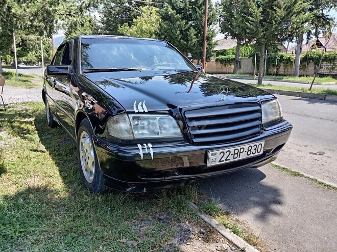 Mercedes C 180 1994, 400,000 km - 1.8 л - Zaqatala