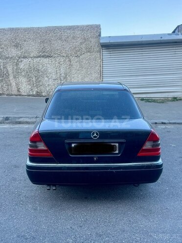Mercedes C 200 1997, 421,136 km - 2.0 l - Bakı