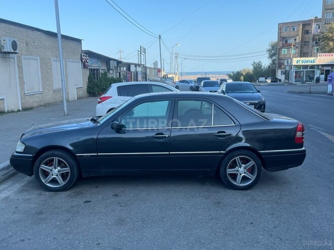 Mercedes C 200 1997, 421,136 km - 2.0 l - Bakı