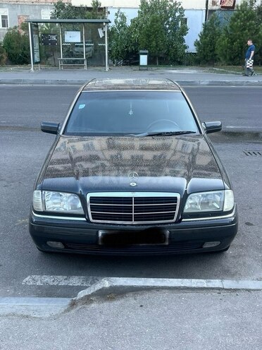 Mercedes C 200 1997, 421,136 km - 2.0 l - Bakı