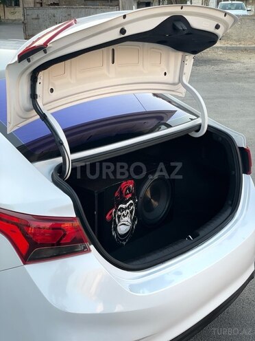 Hyundai Accent 2019, 72,420 km - 1.6 л - Bakı