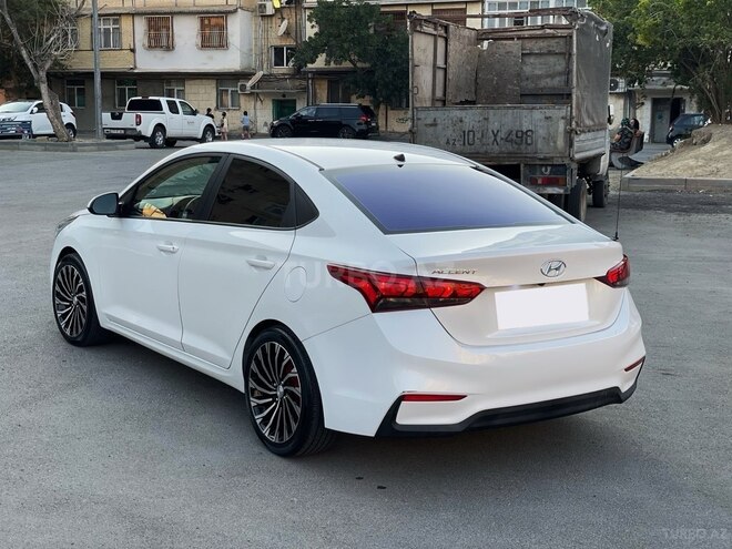 Hyundai Accent 2019, 72,420 km - 1.6 л - Bakı