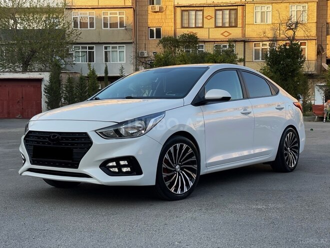 Hyundai Accent 2019, 72,420 km - 1.6 л - Bakı
