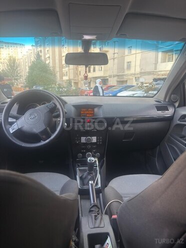 Opel Astra 2005, 329,000 km - 1.4 l - Bakı