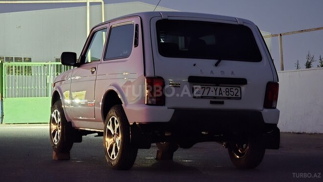 LADA (VAZ) Niva 2024, 7,900 km - 1.7 л - Bakı