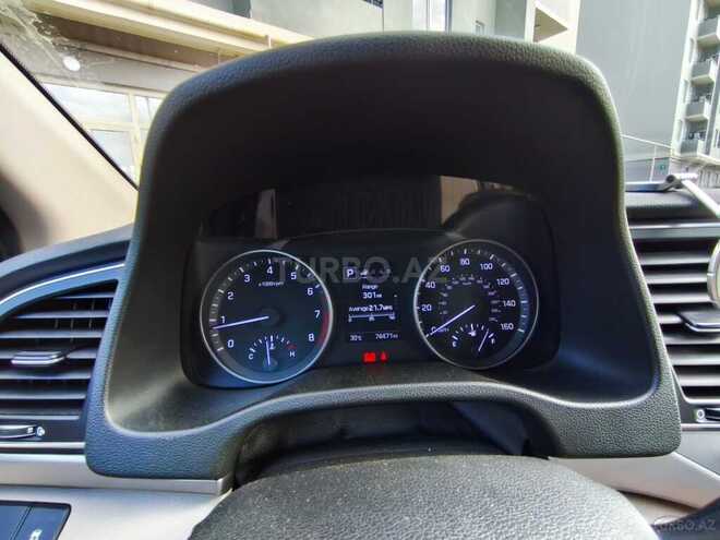 Hyundai Elantra 2018, 121,666 km - 2.0 l - Bakı