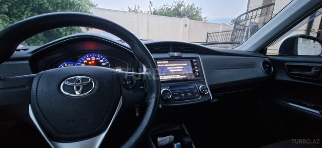 Toyota Corolla Fielder 2019, 132,000 km - 1.5 l - Bakı
