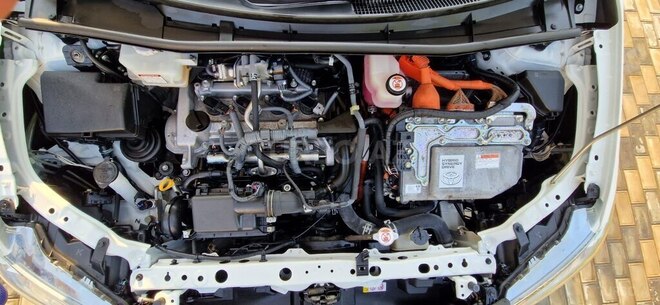 Toyota Corolla Fielder 2019, 132,000 km - 1.5 l - Bakı