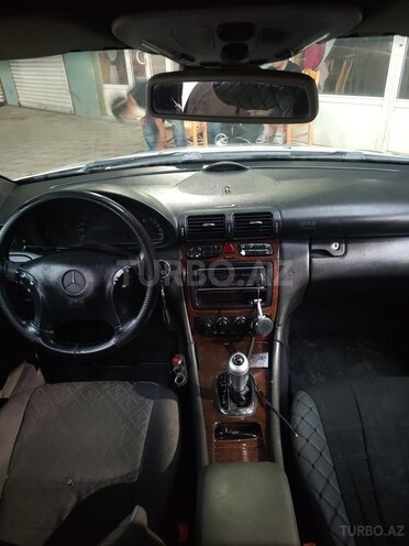 Mercedes C 220 2002, 426,958 km - 2.2 l - Masallı
