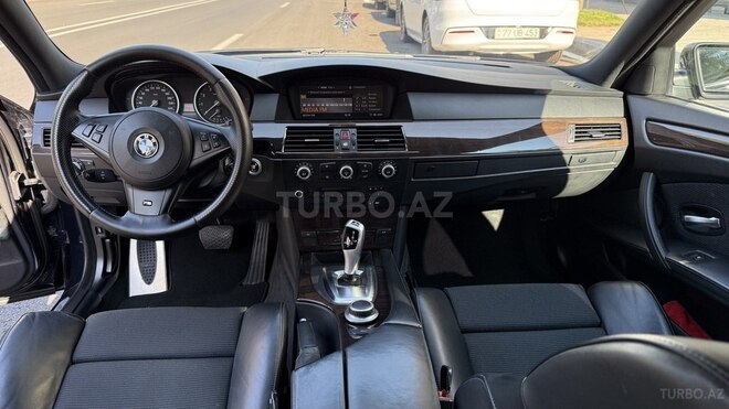 BMW 525 2007, 196,000 km - 2.5 л - Bakı