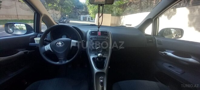 Toyota Auris 2008, 281,000 km - 1.4 л - Bakı