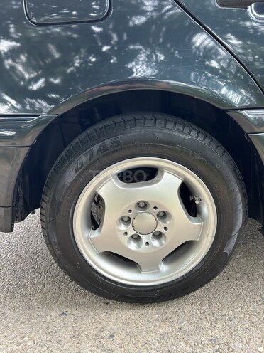 Mercedes C 200 1998, 277,000 km - 2.0 л - Beyləqan