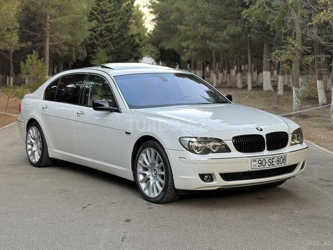 BMW 740 2006, 285,000 km - 4.0 l - Bakı
