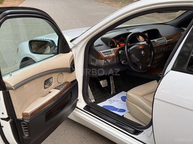 BMW 740 2006, 285,000 km - 4.0 l - Bakı