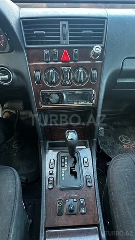Mercedes C 240 1998, 440,000 km - 2.4 l - Qazax